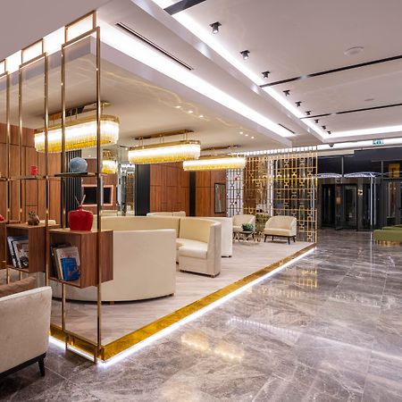 Movenpick Living Istanbul West Hotel Ngoại thất bức ảnh Lobby