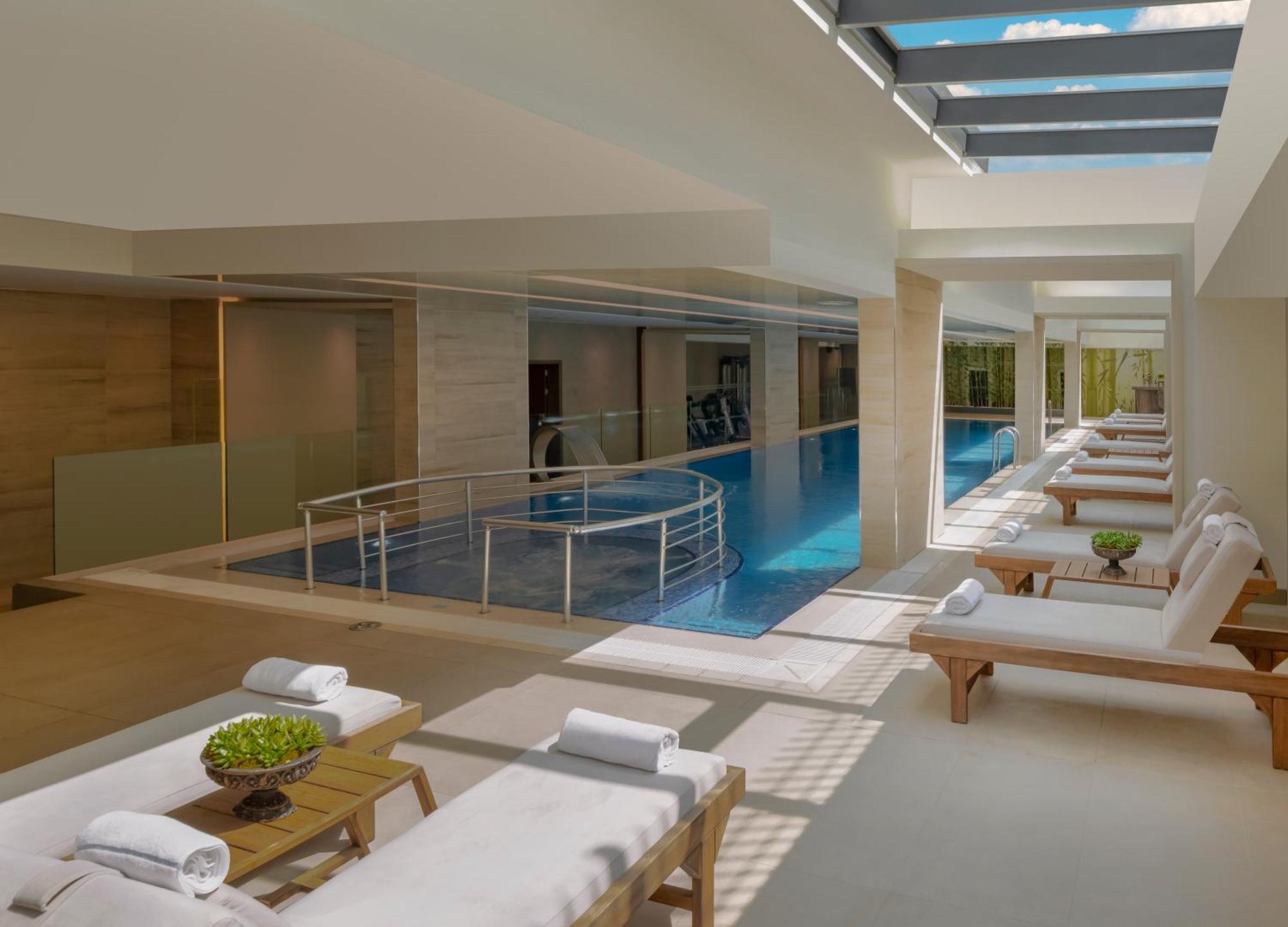 Movenpick Living Istanbul West Hotel Ngoại thất bức ảnh