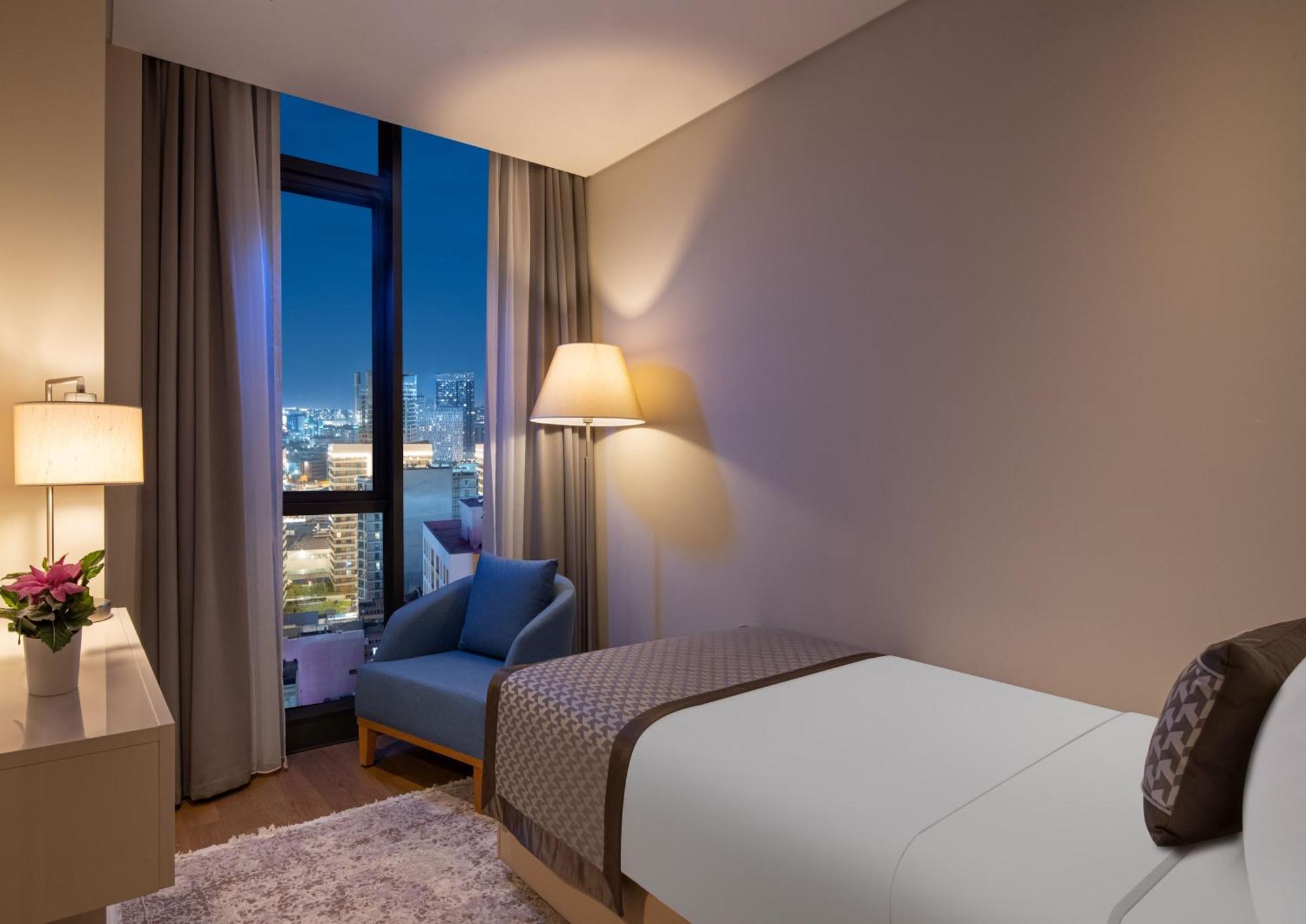 Movenpick Living Istanbul West Hotel Ngoại thất bức ảnh