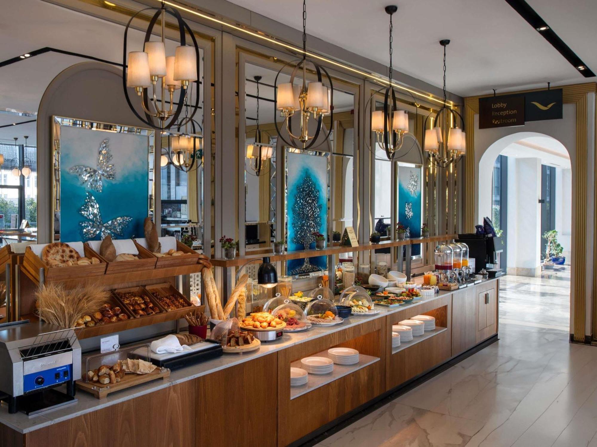 Movenpick Living Istanbul West Hotel Ngoại thất bức ảnh