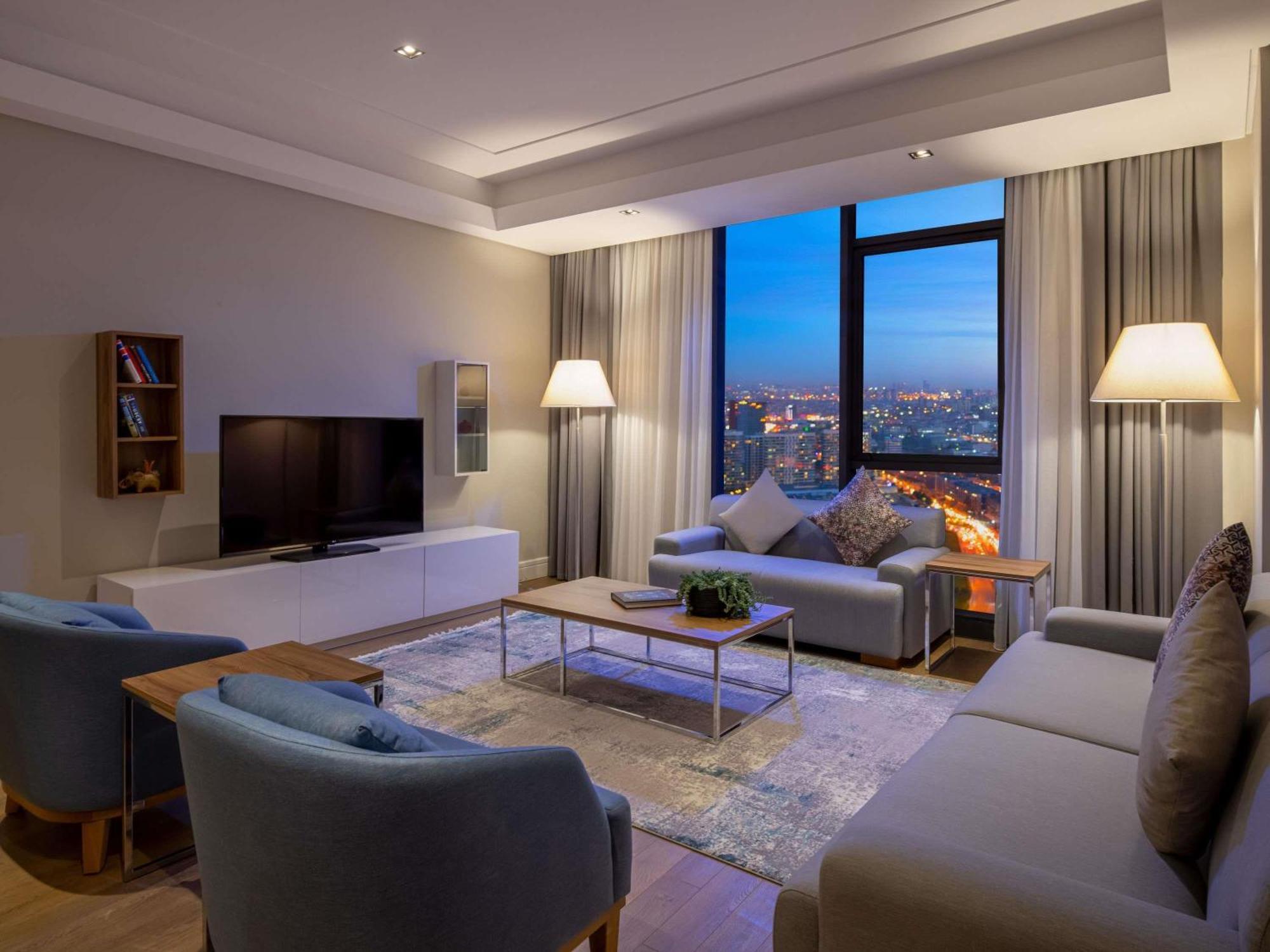 Movenpick Living Istanbul West Hotel Ngoại thất bức ảnh